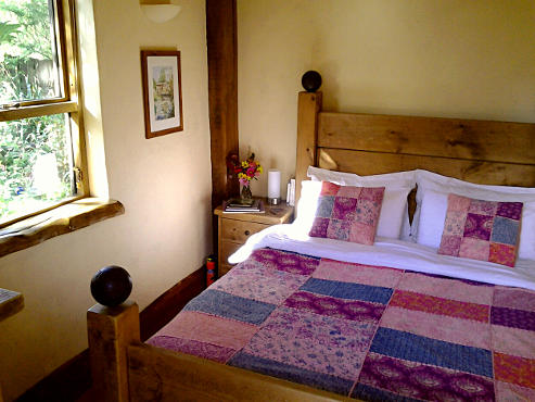 Double bedroom in the Waterhouse