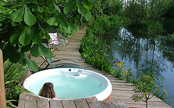 Hot tub area